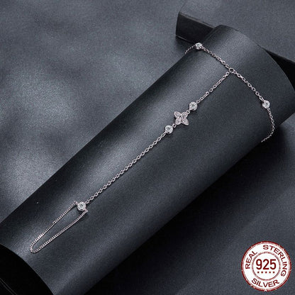 Hand Chain (Lady Luck)
