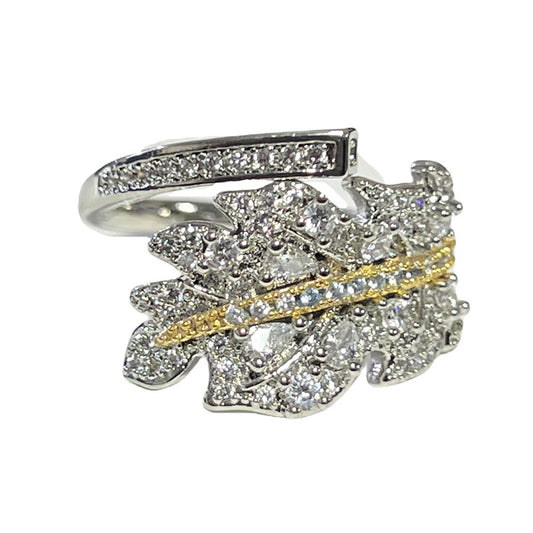 Zirconi Leaf Ring